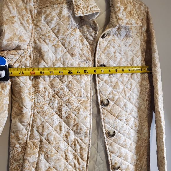 Chico's Beige Patterned Quilted Jacket - Picture 9 of 11